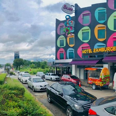 Hotel Zamburger Bliss Johor Bahru Exteriör bild