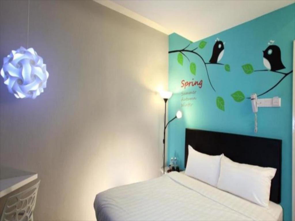 Hotel Zamburger Bliss Johor Bahru Exteriör bild