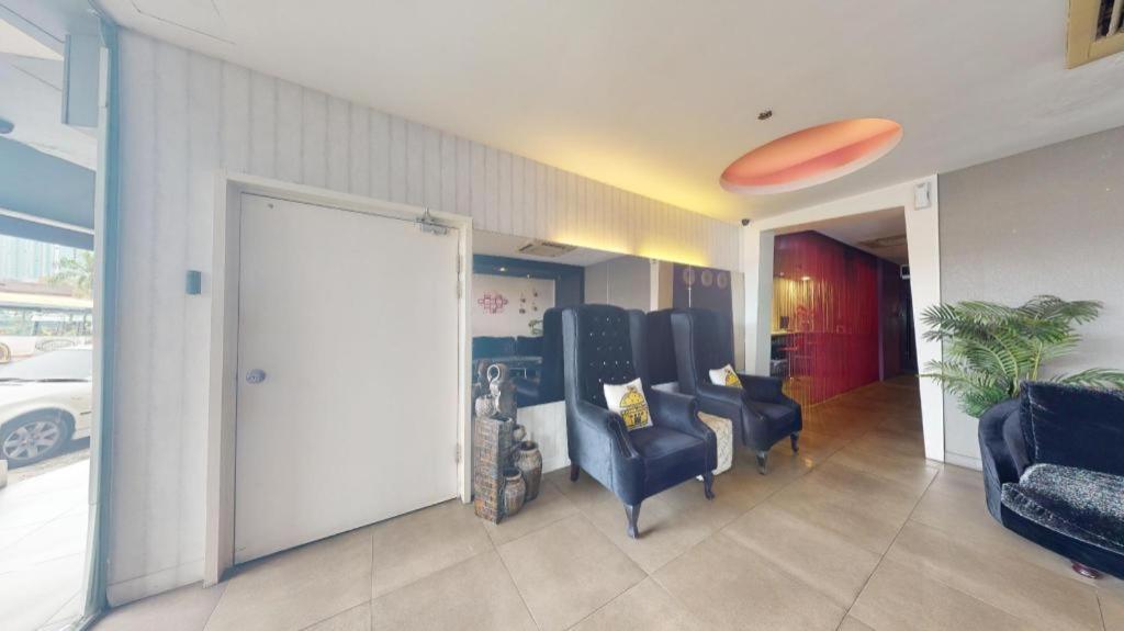 Hotel Zamburger Bliss Johor Bahru Exteriör bild