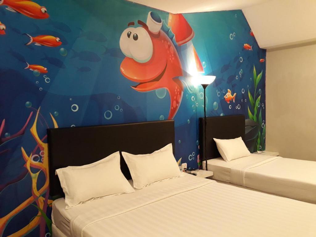 Hotel Zamburger Bliss Johor Bahru Exteriör bild